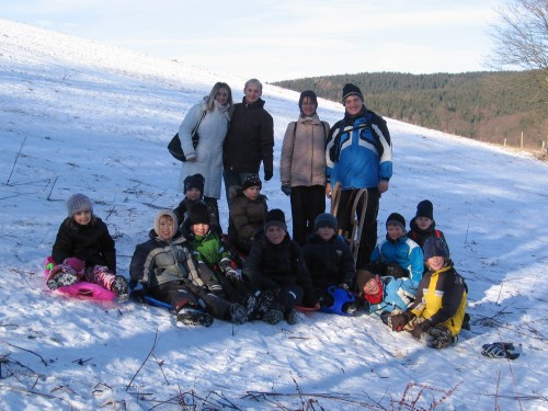 F-Jugend: Viel Gaudi beim Rodelausflug (Bilder online)